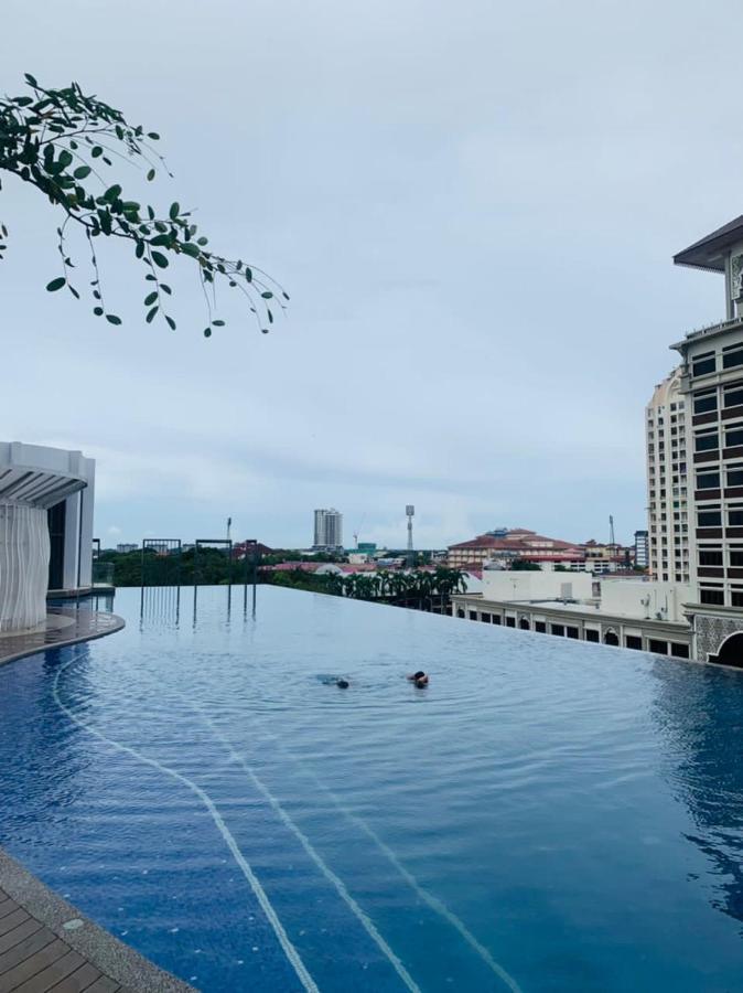 Triple D @ Troika Residence Kota Bharu Exterior photo